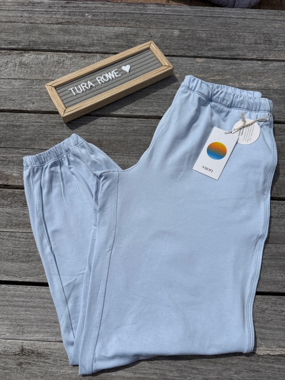 Vuori Halo Modern Sweatpant Soft Sky Heather blue Small Women's NWT  Joggers